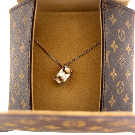 louis vuitton empreinte necklace